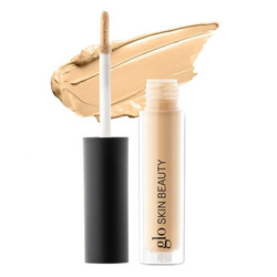 Luminous Brightening Concealer - Banana on white background