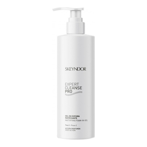 Skeyndor Mattifying foam-in-gel, 200ml/6.8 fl oz Skeyndor Mattifying foam-in-gel on white background