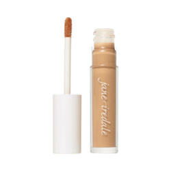 PureMatch Liquid Concealer - 10N on white background