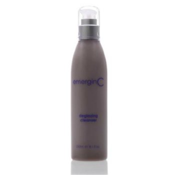 emerginC deglazing cleanser 240 mL emerginC on white background