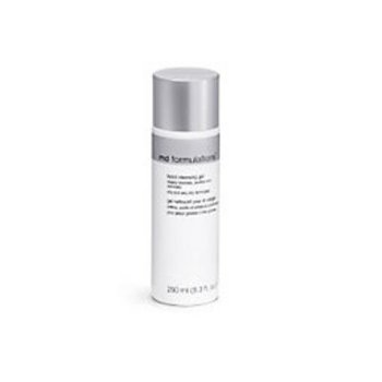 MD Formulations  on white background